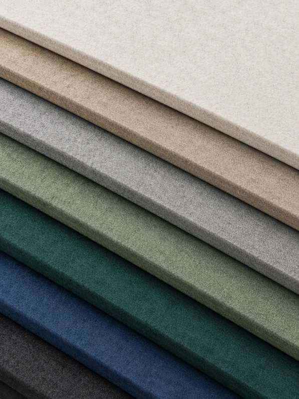 Échantillons de feutre PET recyclé en plusieurs coloris